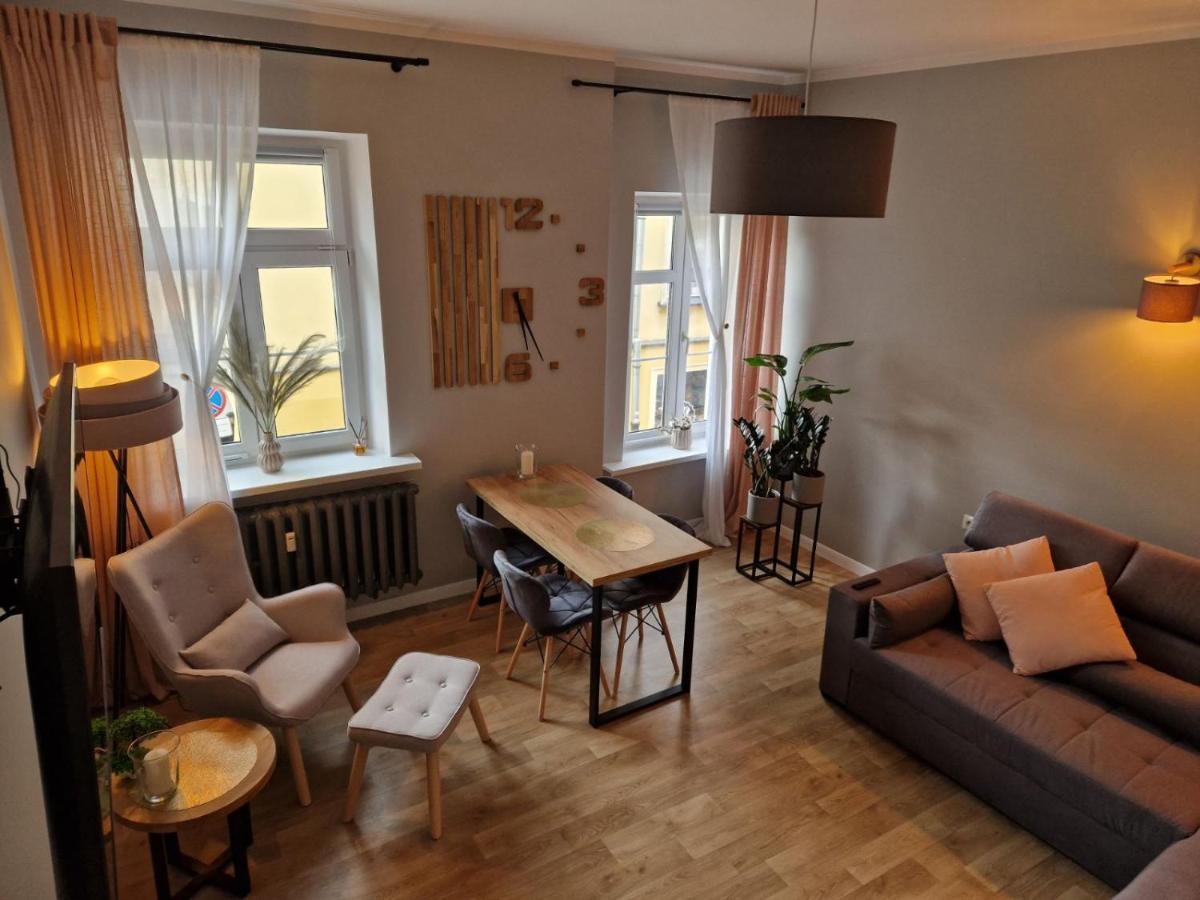 Apartament Ratuszowy Deluxe Jelenia Gora Dış mekan fotoğraf