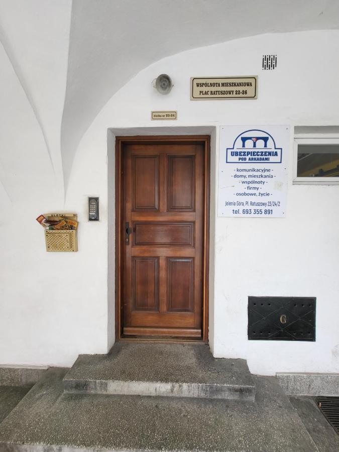 Apartament Ratuszowy Deluxe Jelenia Gora Dış mekan fotoğraf